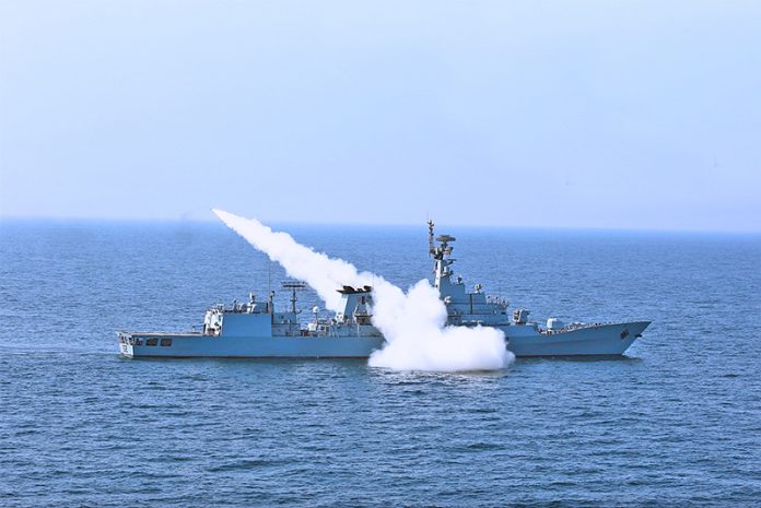 Pakistan-Navy-Frigate