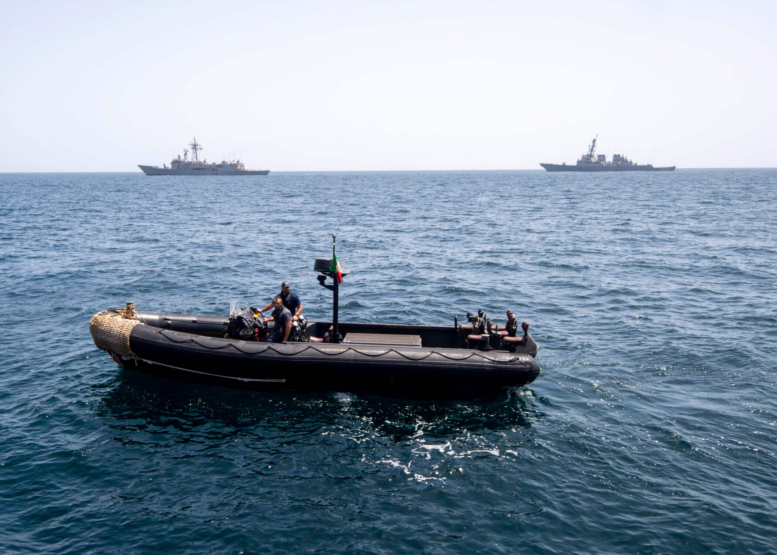 EUNAVFOR, USN conduct first Armada - International naval combined exercise