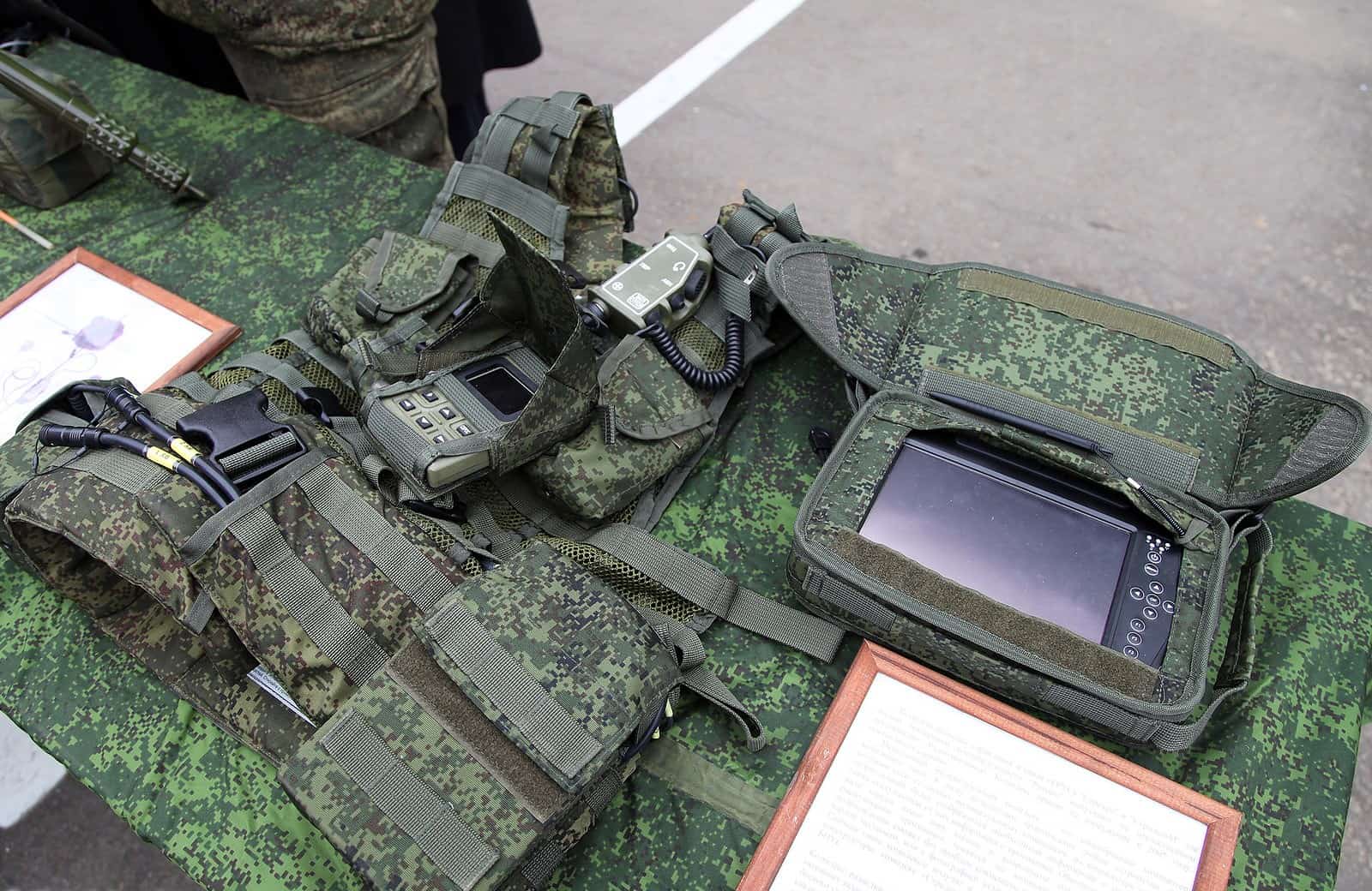 Russian Army Strelets Dismounted Soldier C2 System 