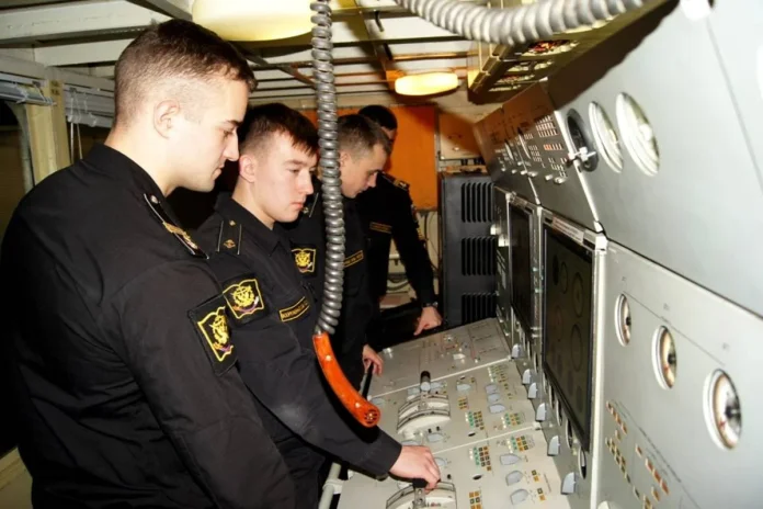 Russian Naval Communications